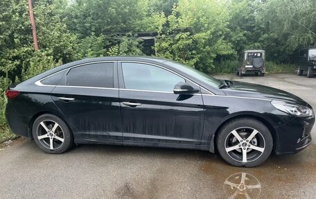 Hyundai Sonata VII, 2018 год, 1 800 000 рублей, 3 фотография