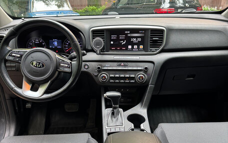 KIA Sportage IV рестайлинг, 2020 год, 3 000 000 рублей, 8 фотография