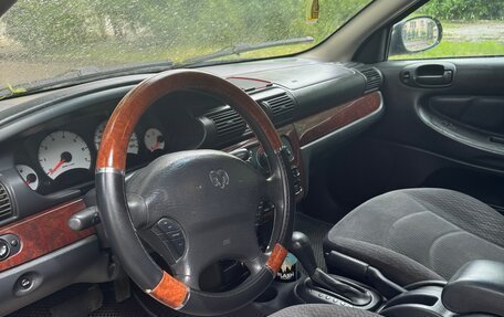 Dodge Stratus II, 2002 год, 320 000 рублей, 4 фотография