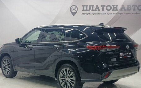 Toyota Highlander, 2026 год, 5 499 000 рублей, 7 фотография