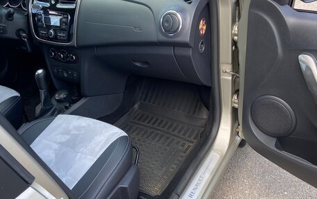 Renault Logan II, 2014 год, 640 000 рублей, 12 фотография