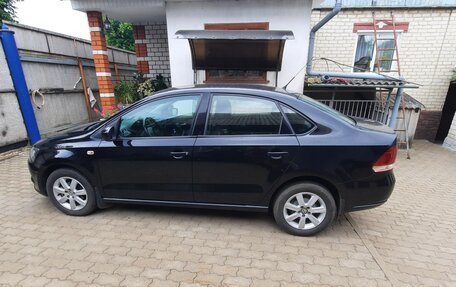 Volkswagen Polo VI (EU Market), 2011 год, 850 000 рублей, 3 фотография