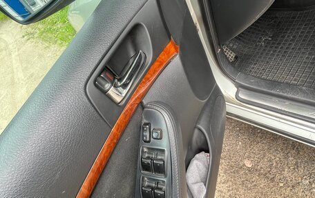Toyota Avensis III рестайлинг, 2005 год, 520 000 рублей, 7 фотография