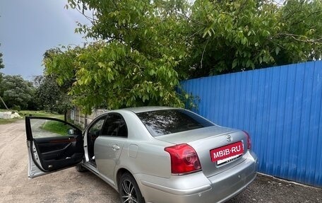 Toyota Avensis III рестайлинг, 2005 год, 520 000 рублей, 4 фотография