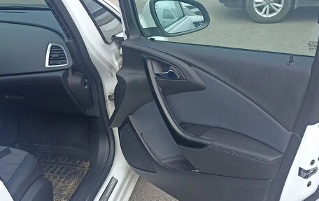 Opel Astra J, 2014 год, 615 000 рублей, 11 фотография