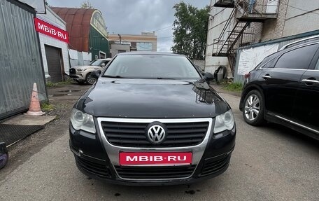 Volkswagen Passat B6, 2006 год, 650 000 рублей, 1 фотография