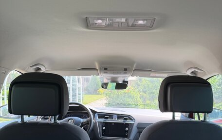 Volkswagen Tiguan II, 2019 год, 2 990 000 рублей, 11 фотография