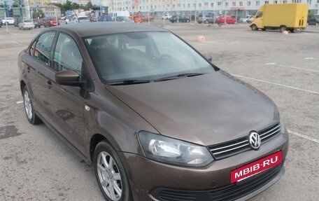 Volkswagen Polo VI (EU Market), 2015 год, 580 000 рублей, 2 фотография