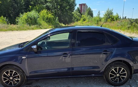 Volkswagen Polo VI (EU Market), 2011 год, 560 000 рублей, 3 фотография
