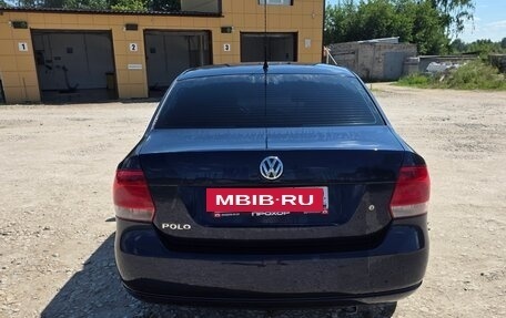 Volkswagen Polo VI (EU Market), 2011 год, 560 000 рублей, 2 фотография