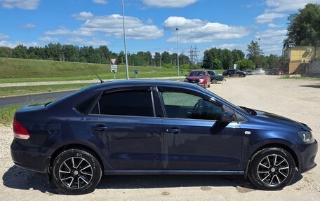 Volkswagen Polo VI (EU Market), 2011 год, 560 000 рублей, 10 фотография
