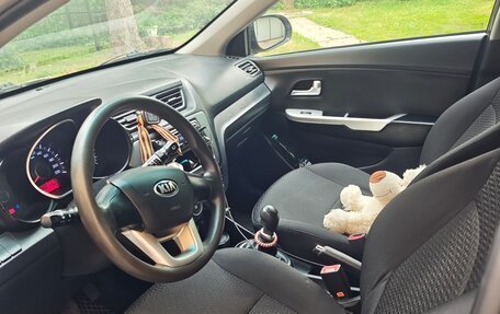 KIA Rio III рестайлинг, 2013 год, 650 000 рублей, 6 фотография