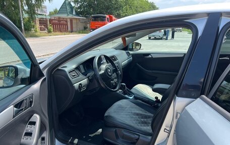 Volkswagen Jetta VI, 2013 год, 830 000 рублей, 7 фотография