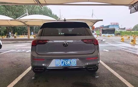 Volkswagen Golf VIII, 2022 год, 1 900 000 рублей, 4 фотография