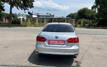 Volkswagen Jetta VI, 2013 год, 830 000 рублей, 6 фотография