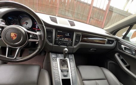 Porsche Macan I рестайлинг, 2014 год, 2 999 999 рублей, 6 фотография