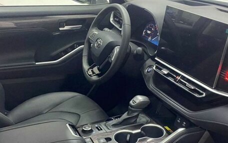 Toyota Highlander, 2026 год, 5 499 000 рублей, 10 фотография