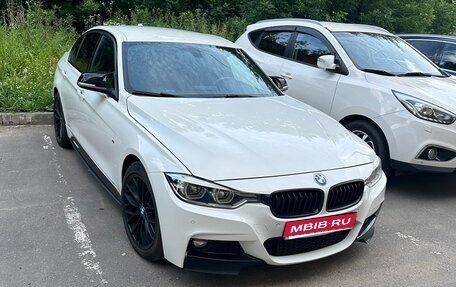 BMW 3 серия, 2016 год, 2 300 000 рублей, 1 фотография