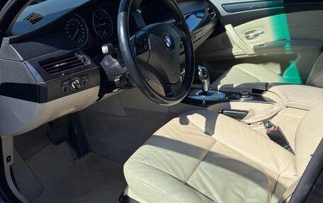BMW 5 серия, 2009 год, 1 150 000 рублей, 11 фотография