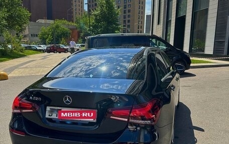 Mercedes-Benz A-Класс, 2020 год, 3 500 000 рублей, 2 фотография
