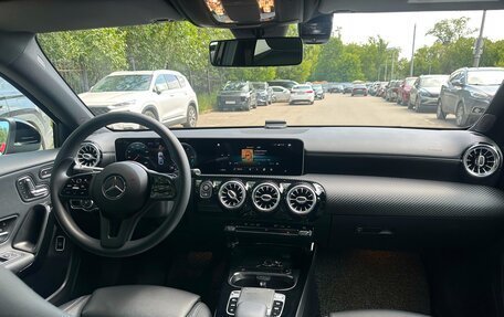 Mercedes-Benz A-Класс, 2020 год, 3 500 000 рублей, 8 фотография