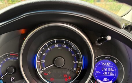 Honda Fit III, 2014 год, 1 200 000 рублей, 10 фотография