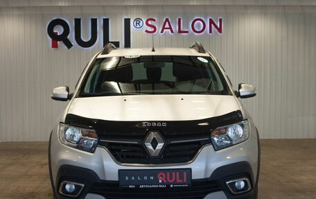 Renault Sandero II рестайлинг, 2019 год, 1 245 000 рублей, 2 фотография