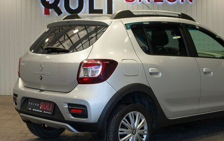 Renault Sandero II рестайлинг, 2019 год, 1 245 000 рублей, 13 фотография