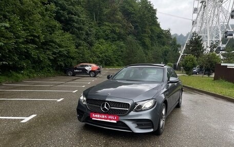 Mercedes-Benz E-Класс, 2018 год, 3 200 000 рублей, 2 фотография