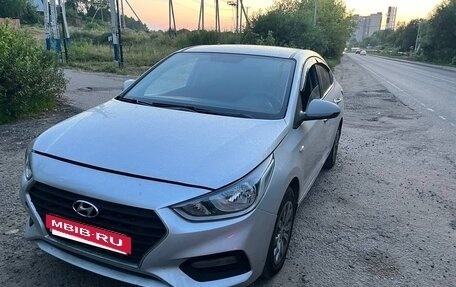 Hyundai Solaris II рестайлинг, 2017 год, 757 000 рублей, 8 фотография
