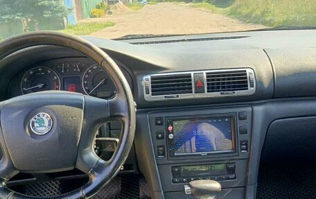 Skoda Superb III рестайлинг, 2007 год, 650 000 рублей, 9 фотография
