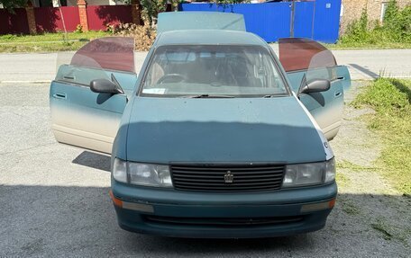 Toyota Crown, 1993 год, 320 000 рублей, 4 фотография
