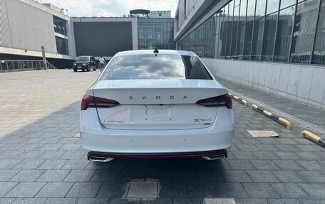 Skoda Octavia IV, 2022 год, 1 910 000 рублей, 7 фотография