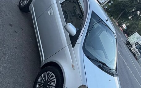 Toyota Vitz, 2005 год, 363 000 рублей, 2 фотография