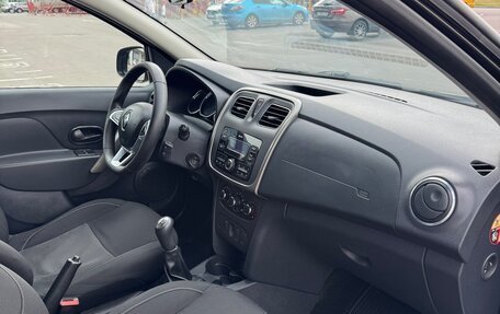 Renault Logan II, 2019 год, 750 000 рублей, 18 фотография