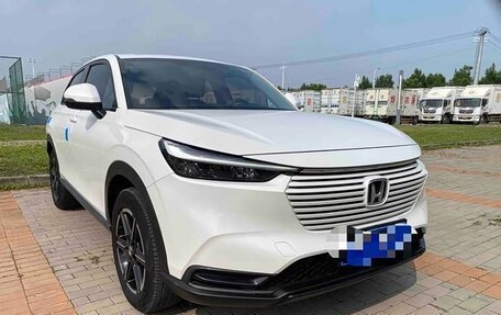 Honda Vezel, 2023 год, 1 700 000 рублей, 2 фотография