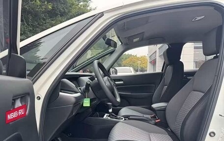 Honda Fit, 2022 год, 990 000 рублей, 4 фотография