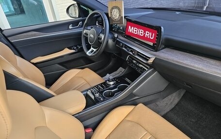 KIA K5, 2022 год, 2 300 000 рублей, 8 фотография