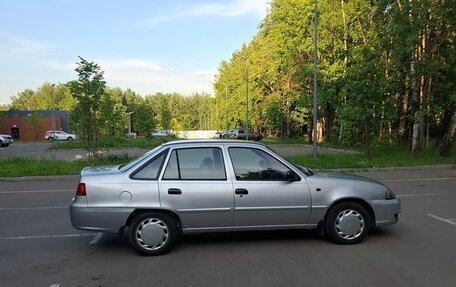Daewoo Nexia I рестайлинг, 2010 год, 360 000 рублей, 8 фотография