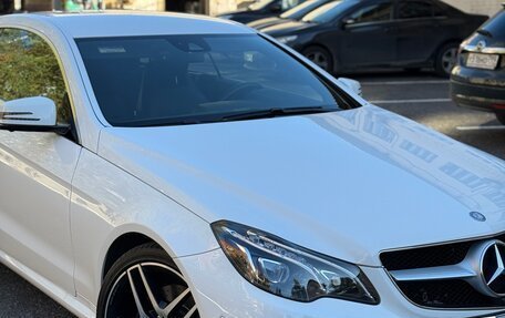 Mercedes-Benz E-Класс, 2013 год, 2 650 000 рублей, 4 фотография