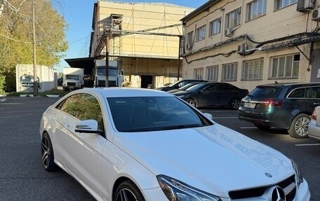 Mercedes-Benz E-Класс, 2013 год, 2 650 000 рублей, 23 фотография