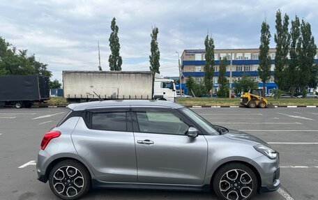 Suzuki Swift V, 2022 год, 1 650 000 рублей, 4 фотография
