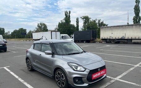 Suzuki Swift V, 2022 год, 1 650 000 рублей, 3 фотография