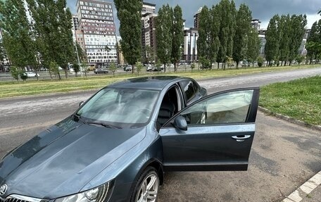 Skoda Superb III рестайлинг, 2014 год, 1 000 000 рублей, 6 фотография