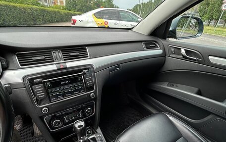 Skoda Superb III рестайлинг, 2014 год, 1 000 000 рублей, 11 фотография