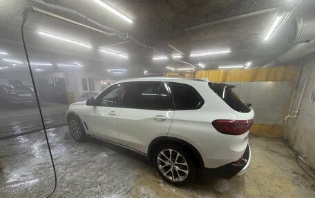BMW X5, 2019 год, 6 600 000 рублей, 28 фотография