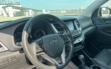Hyundai Tucson III, 2017 год, 2 190 000 рублей, 12 фотография