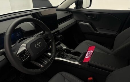 Toyota RAV4, 2026 год, 4 549 000 рублей, 17 фотография