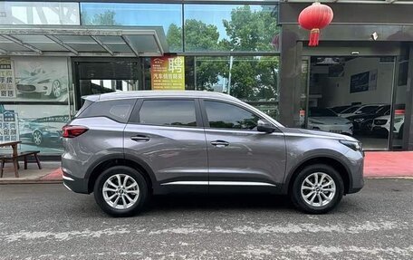 Chery Tiggo 7, 2025 год, 1 585 000 рублей, 6 фотография