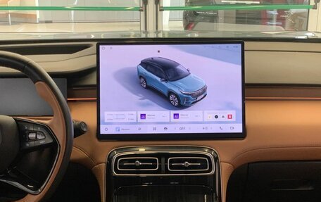 Geely Atlas, 2025 год, 2 600 000 рублей, 12 фотография